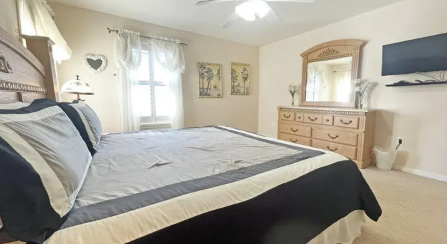The White House 4 Bedroom Home, Book Feriehus Hoteller i Four Corners med pool, Swimmingpool