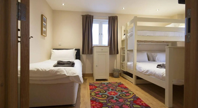 Tynrhyd Retreat, Book Pension Hoteller i Mid Wales med parkering, Parkering