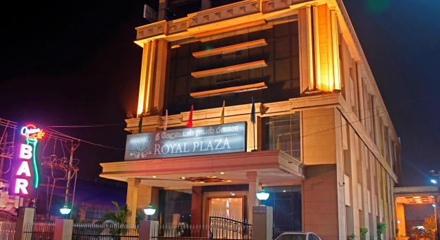 FabHotel The Royal Plaza - Koyambedu, Забронировать Отель Отели штата Тамилнада с завтраком, Завтраки