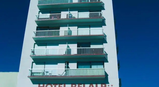 Contact Hotel Belalp, Забронировать Отель Отели Grenoble Area с завтраком, Завтраки