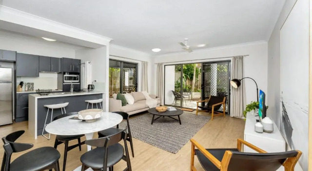 The Strand - 2BR Unit with Wifi and Beach