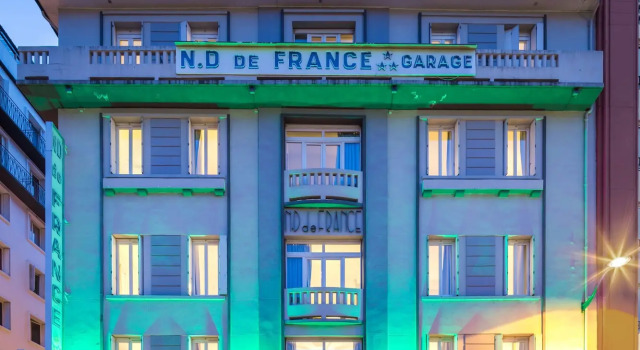Hotel Notre- Dame de France