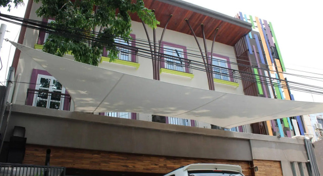 Airy Gubeng Kalimantan Surabaya, Book Hotel Gubeng East Java