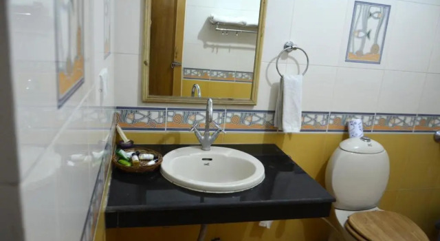 Двухместный номер Standard с красивым видом из окна Hotel Lingzi - at the Mall Road & newly renovated