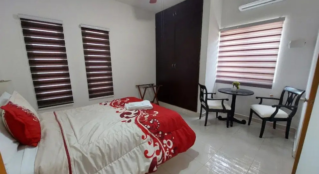 Serenity Home Hospedaje con confort y seguridad, Prenota Hotel Hotel a Yucatán con piscina, Piscina
