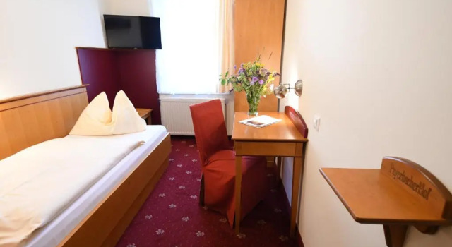 Номер Standard Hotel Payerbacherhof