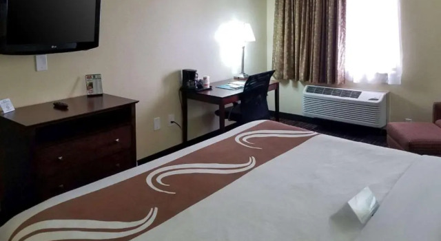 Standard Zimmer Quality Inn