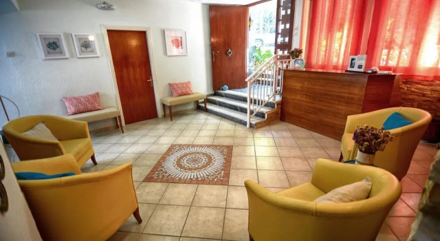 Hotel George, Забронировать Отель Айос-Кирикос Икария
