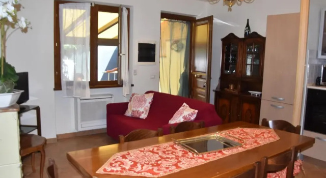 Коттедж Pretty Holiday Home Casa Luca With Above ground Pool in Capezzano Pianore