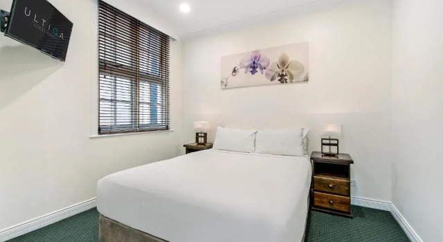 Апартаменты Rothbury Hotel