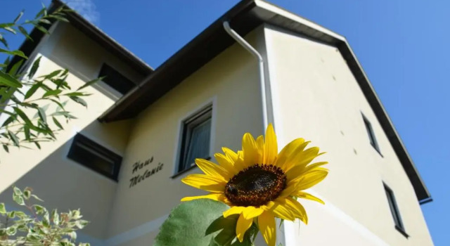 Haus Melanie, Rezerwuj Hotel Velden am Wörthersee 