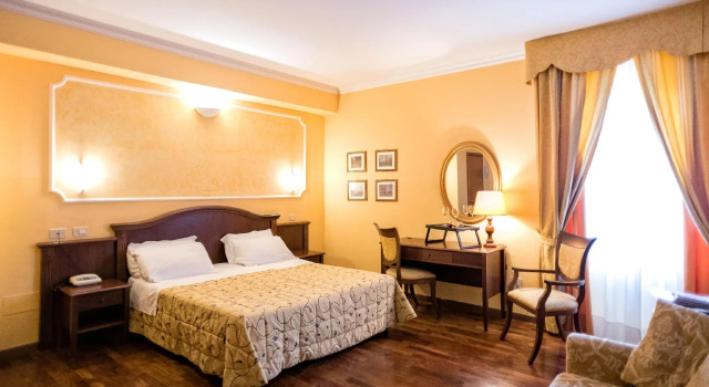 Трёхместный номер Standard Grand Hotel Italia