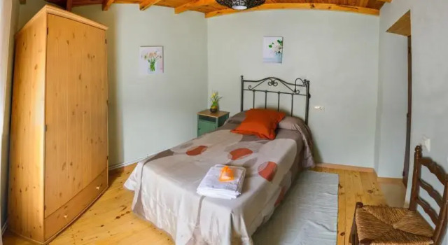 Casa Rural El Portal del Moro, Забронировать Отель Отеро-де-Бодас Кастилия и Леон