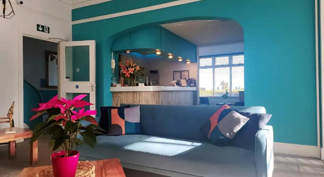 Beach Hotel Torbay B&B, Забронировать Отель Отели Пейнтон с завтраком, рядом с Goodrington Sands Beach, Завтраки