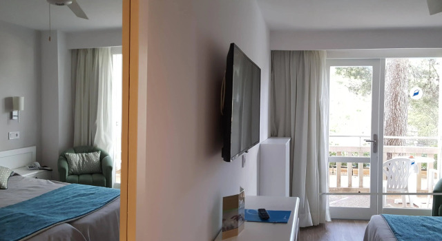 Hotel Pinos Playa