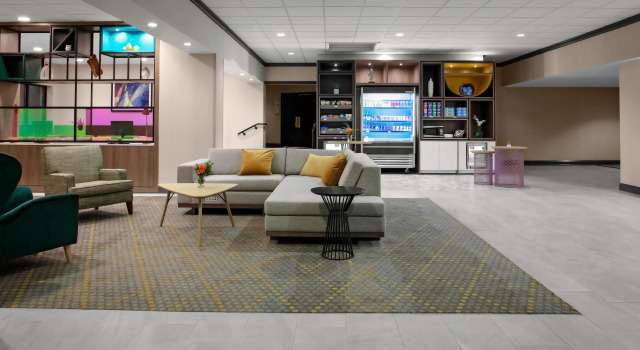 Holiday Inn Hotel & Suites Boston - Peabody by IHG