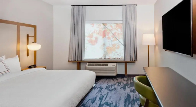 Номер Standard Fairfield Inn & Suites by Marriott Birmingham Colonnade