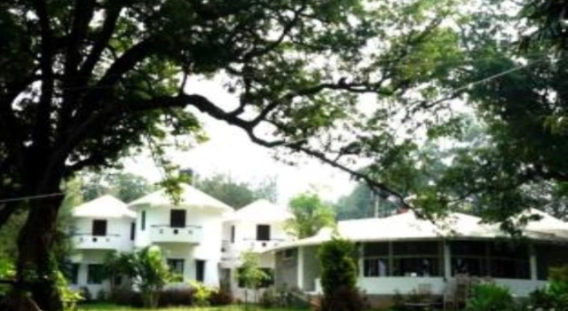 Raya Resort, Забронировать Курортный отель Бизнес-отели штата Карнатаки, 4* 5*