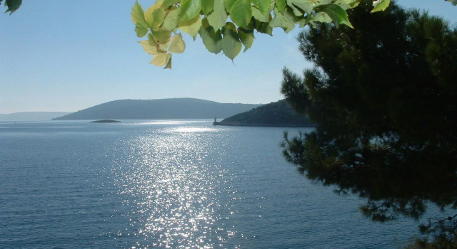 Tonka - 10 m From Beach - A3, Đặt Khách sạn Kovacisce Split-Dalmatia County