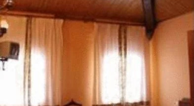 Hostal Bonavia, Book Bed and Breakfast Hotels in Aragon with Parking, Parking