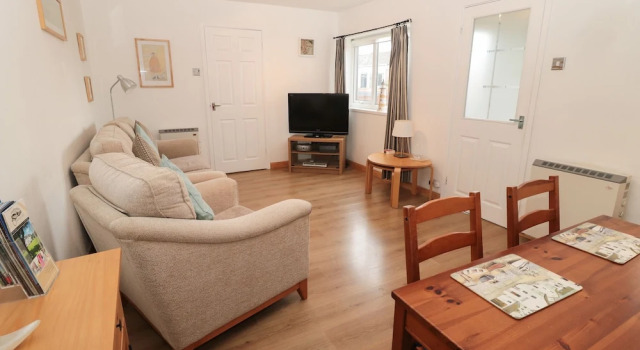 Snugglers Cove, Prenota Hotel Beadnell 