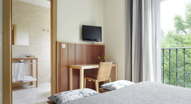 Двухместный номер с видом на реку Hotel Iriguibel Huarte Pamplona