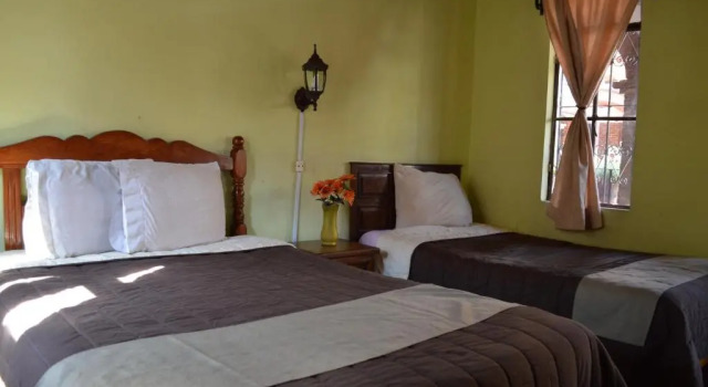 Hotel Dos Rios, Забронировать Отель Гуанахуато El Bajio, рядом с Аллея поцелуев
