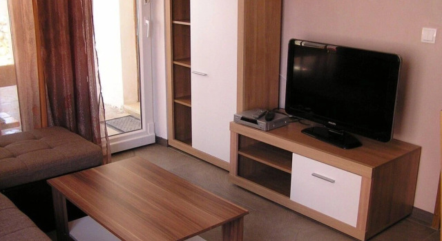 Apartman Radosav 1/4, Prenota Appartamento Hotel a Isole Quarnerine con parcheggio, Parcheggio