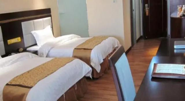 Jinjiang Huaerdun Hotel, Book Hotel Jinjiang Fujian