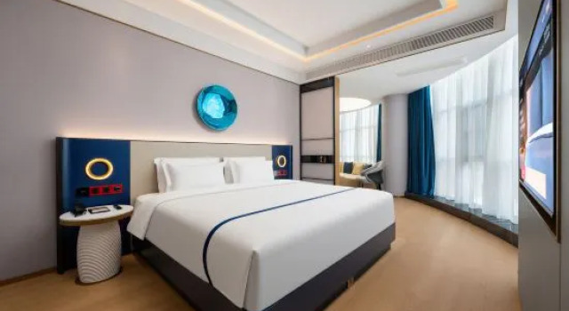 Люкс Luxury Yantai Tongpai Hotel