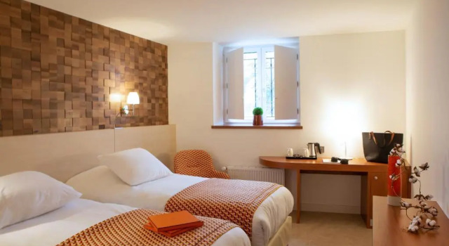 Двухместный номер Standard Hotel Le Clos De La Vouge