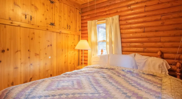 Rustic Pine, Varaa Lomakoti Hotellit Big Bear Lake pysäköinnillä, Pysäköinti