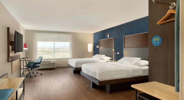 Tru By Hilton Scottsdale Salt River, Забронировать Отель Скотсдейл Phoenix Metropolitan Area, рядом с Солт Ривер Филдс эт Талкинг Стик
