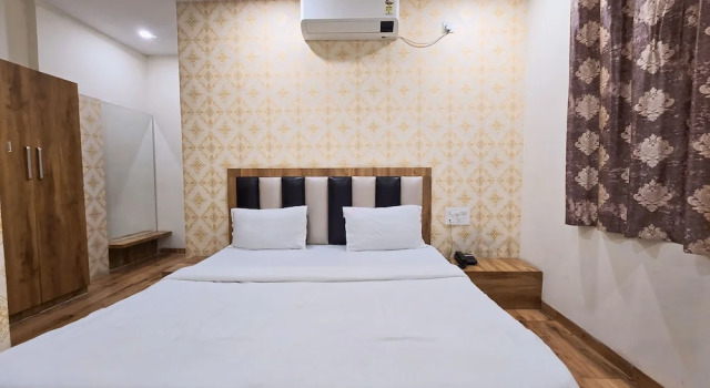 Номер Superior Hotel ARRAJ-Raipur