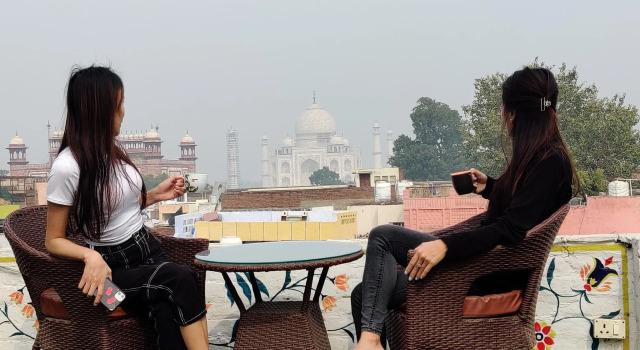 Двухместный номер Standard Joeys Hostel Agra - 200m from Taj Mahal