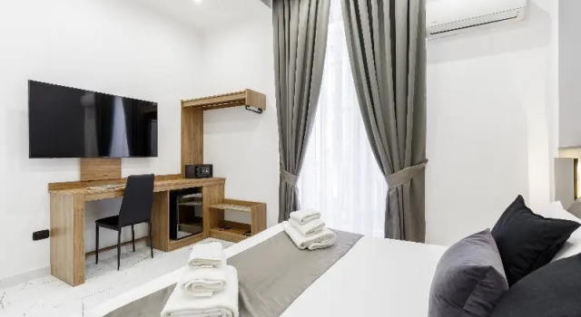 Двухместный номер Standard с балконом SantAngelo Suites