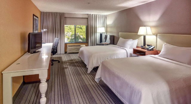 Четырёхместный номер Standard Hilton Garden Inn Portland/Beaverton
