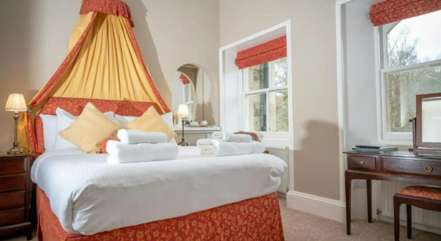 Coul House Hotel, Забронировать Отель Стратпеффер 