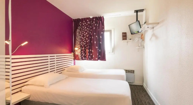 Двухместный номер Standard Hôtel Cerise Auxerre