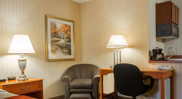Двухместный номер Standard Holiday Inn Express & Suites Hawthorne Elmsford North by IHG