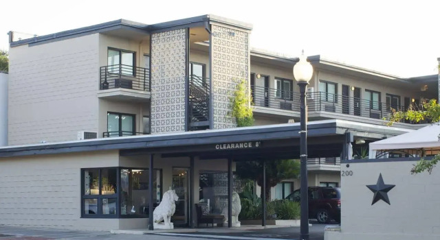 Sole Inn and Suites
