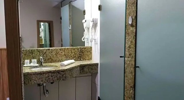Двухместный номер Standard Hotel Dan Inn Campos do Jordão