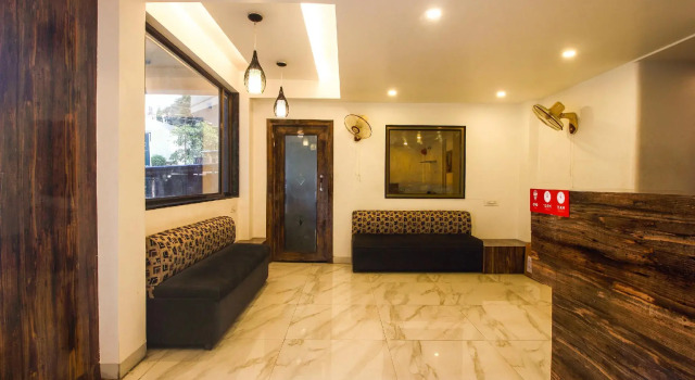 OYO 3802 Hotel Nirmal Residency, Забронировать Отель Отели штата Махараштры 3 звезды, 3*
