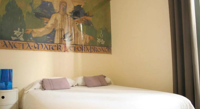 Bed & Breakfast Bells Oficis, Book Hotel Girona Gironès, near Arab Baths Girona