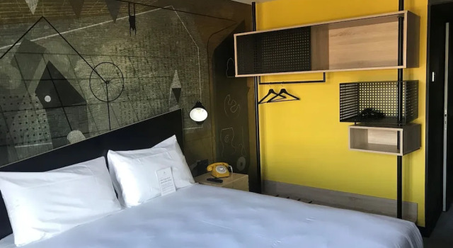 Двухместный номер Superior с балконом ibis Styles Dreux Centre Gare