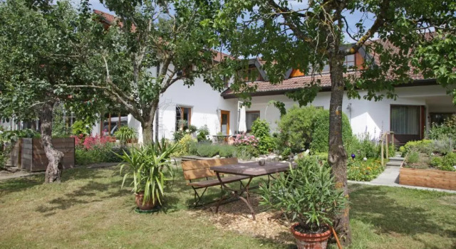 Апартаменты Ferienappartement Eninger