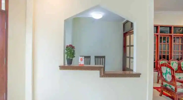 Oyo 3004 Penginapan Bromo Adi