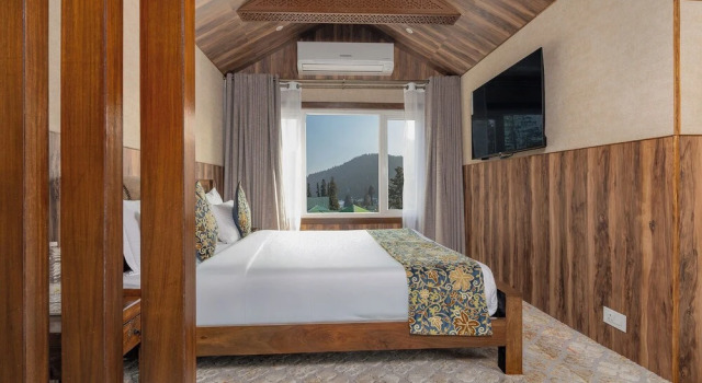 Номер Luxury Hotel Pine Spring Gulmarg
