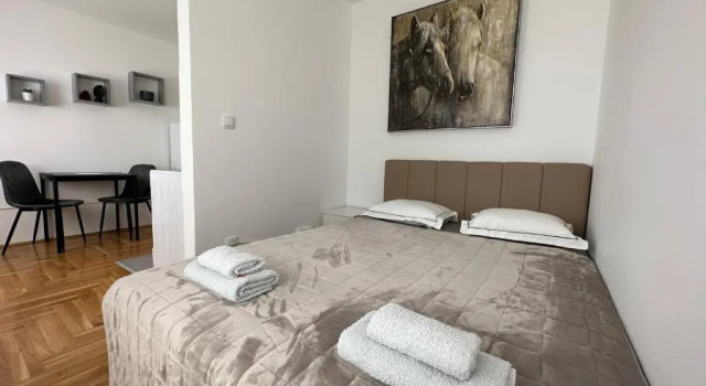 Апартаменты Aura Apartment