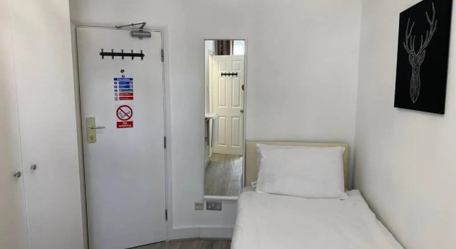 F19- Bright Studio for 1 near Paddington